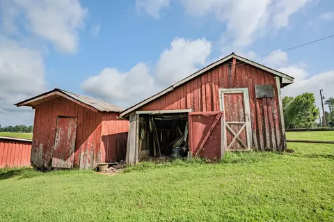 Exterior - 139 Hardin Loop, Westpoint, TN 38486 photo 11 of 34