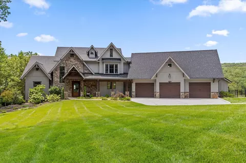 8044 Mountain Laurel Trl #SIGNAL, Signal Mountain, TN 37377