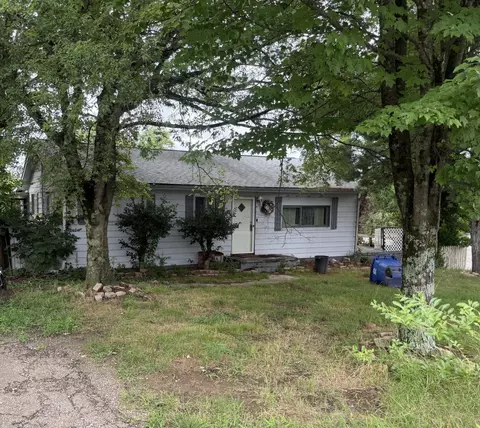 4610 Skyview Dr, Chattanooga, TN 37416