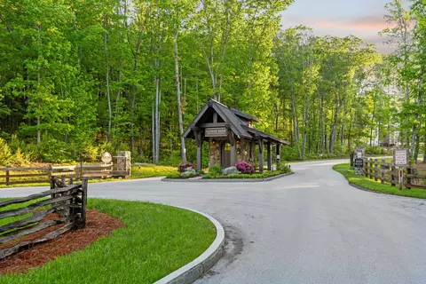 1549 Bent Hickory Rd, Signal Mountain, TN 37377