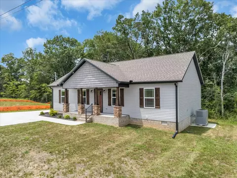 112 Demombreum Cir, Shelbyville, TN 37160