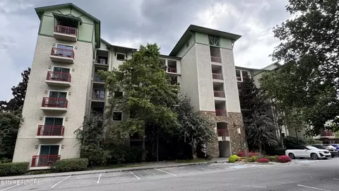 212 Dollywood Ln UNIT 420, Pigeon Forge, TN 37863