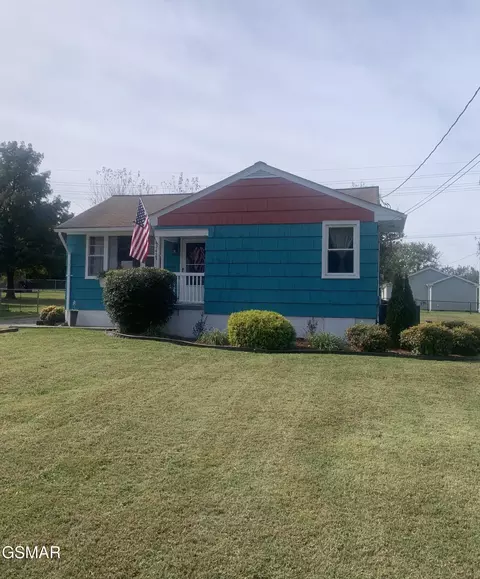 2423 NW Chillicothe St, Knoxville, TN 37921