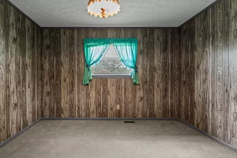 Bedroom - 166 Parrish Ln, Mcewen, TN 37101 photo 5 of 9