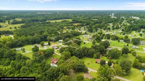 View/Area - 166 Parrish Ln, Mcewen, TN 37101 photo 14 of 19
