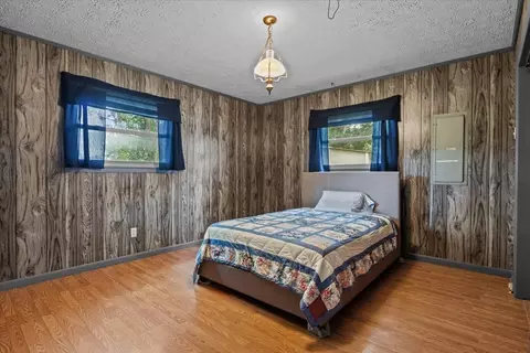 Bedroom - 166 Parrish Ln, Mcewen, TN 37101 photo 9 of 9