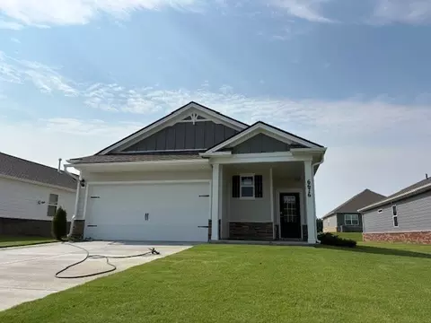 6676 Japonica Ln, White House, TN 37188