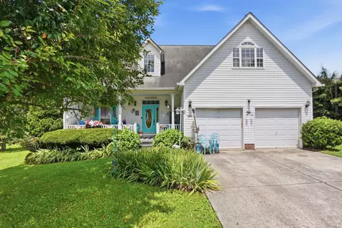3742 Brookwood Dr, Cookeville, TN 38501