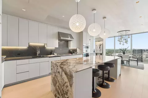 1616 W End Ave #2601, Nashville, TN 37203