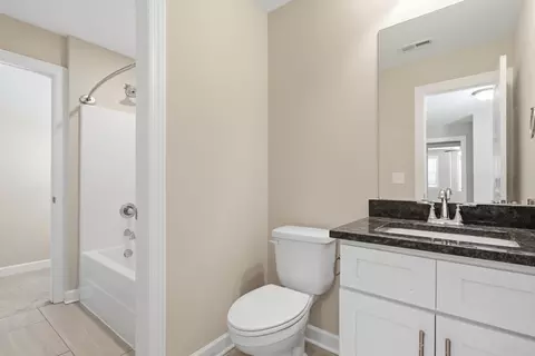 Bath - 507 E Castle St, Murfreesboro, TN 37130 photo 2 of 3