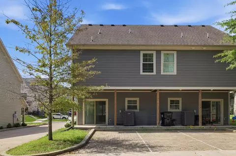 Exterior - 507 E Castle St, Murfreesboro, TN 37130 photo 4 of 6