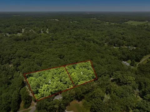 1 Crescent Dr, Bon Aqua, TN 37025