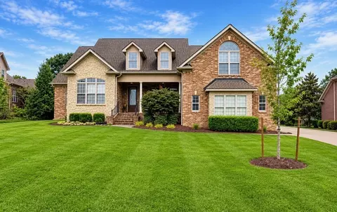 105 Queenstown Ct, Smyrna, TN 37167