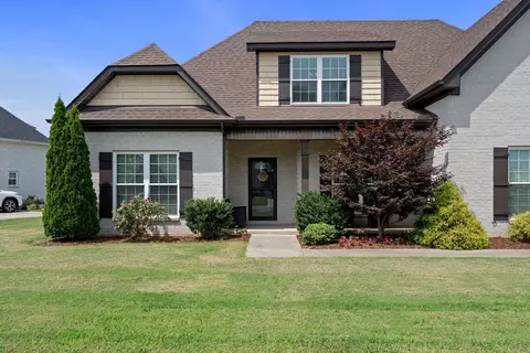 2220 Goodwin Ln, Murfreesboro, TN 37128