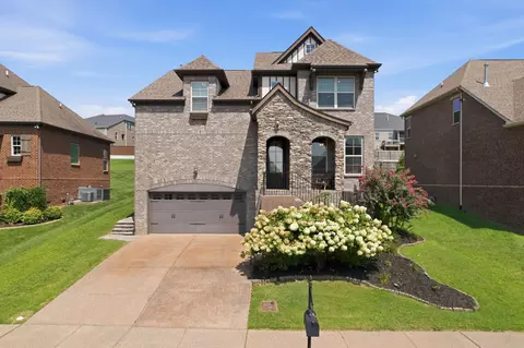 5348 Highland Place Way, Hermitage, TN 37076