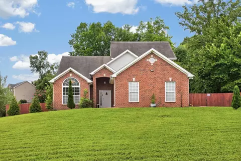 101 Wiggins Ct, Nolensville, TN 37135