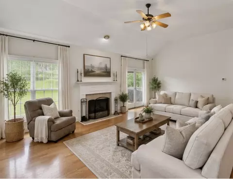 101 Wiggins Ct, Nolensville, TN 37135