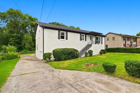 725 Roman Dr, Nashville, TN 37207