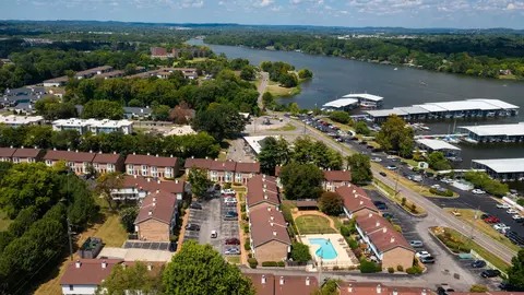 250 Sanders Ferry Rd #50, Hendersonville, TN 37075