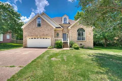7716 Daniel Trce, Nashville, TN 37221