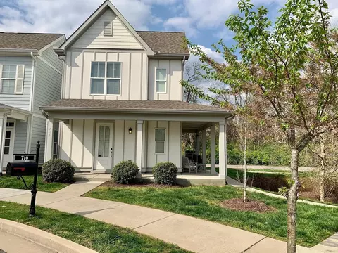 716 Cottage Park Dr, Nashville, TN 37207