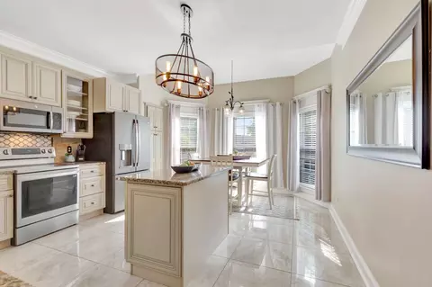 Kitchen - 902 Rushmore Dr, Murfreesboro, TN 37129 photo 1 of 4