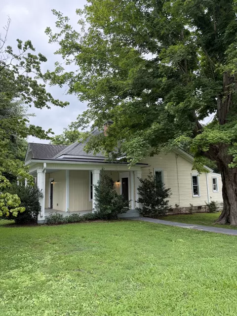 214 2nd Ave, Columbia, TN 38401