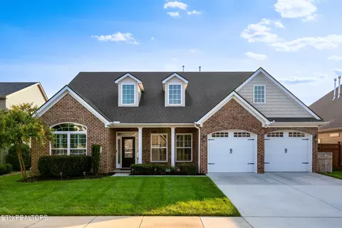 2529 Timber Highlands Ln, Knoxville, TN 37932