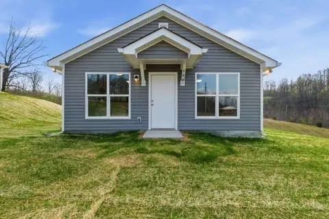 Exterior - 120 Hill Place Ct, Dickson, TN 37055 photo 2 of 2