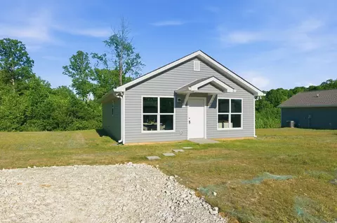 Exterior - 116 Hill Place Ct, Dickson, TN 37055 photo 2 of 2