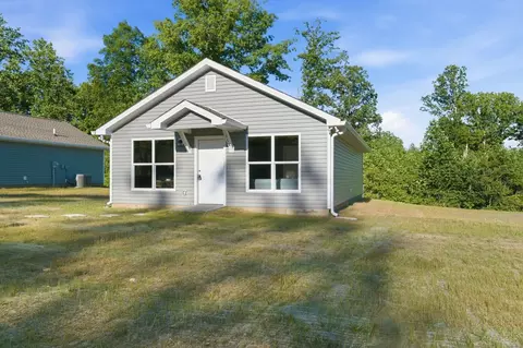 Exterior - 118 Hill Place Ct, Dickson, TN 37055 photo 2 of 2