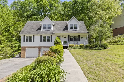 477 Middle View Dr, Ringgold, GA 30736
