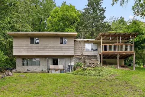 16211 Lakewood Dr, Sale Creek, TN 37373