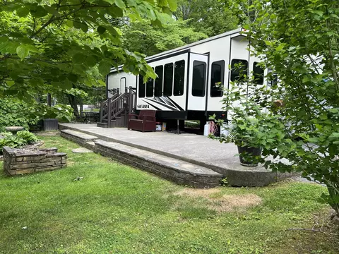4229 E Pkwy #012, Gatlinburg, TN 37738