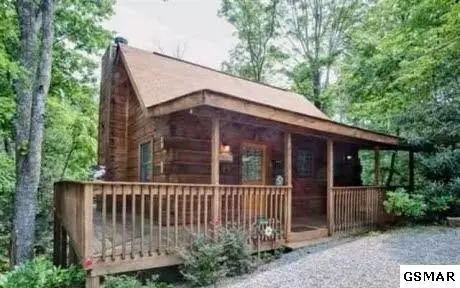 2402 E View Dr, Sevierville, TN 37876 photo 1