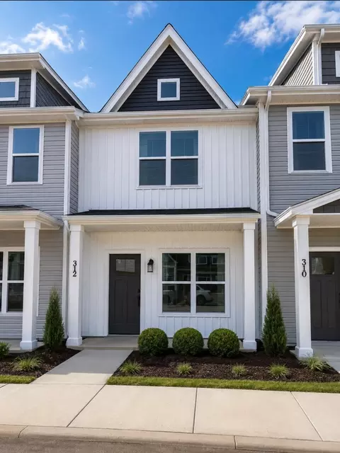 312 Front Ridge Cir, Clarksville, TN 37040