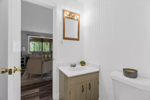 Bath - 151 River Bend Dr, Ocoee, TN 37361 photo 1 of 1