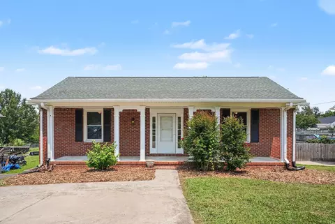 Exterior - 2510 17th Ave E, Springfield, TN 37172 photo 2 of 4