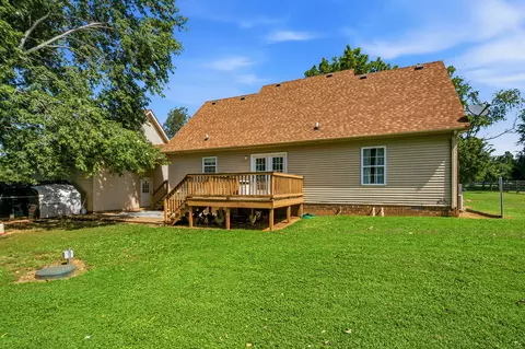 Exterior - 6425 Highway 25 E, Springfield, TN 37172 photo 8 of 23