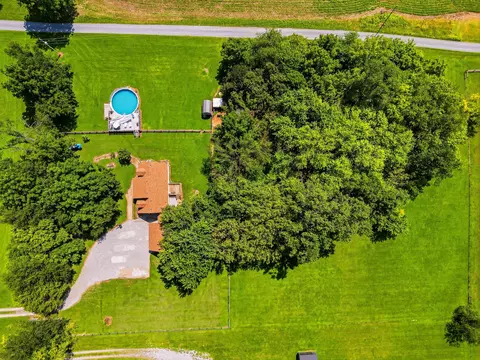 View/Area - 6425 Highway 25 E, Springfield, TN 37172 photo 4 of 9