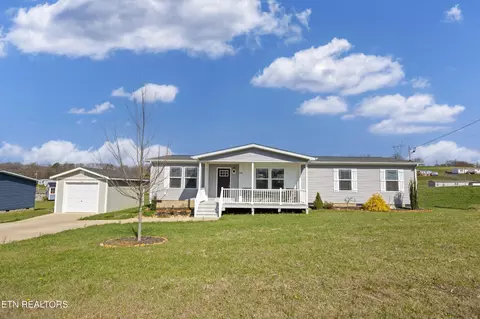 540 Conley Tr, Dandridge, TN 37725