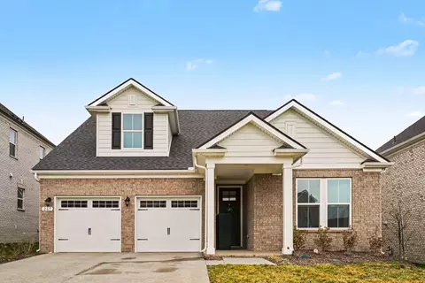 267 Pin High Dr, Mount Juliet, TN 37122