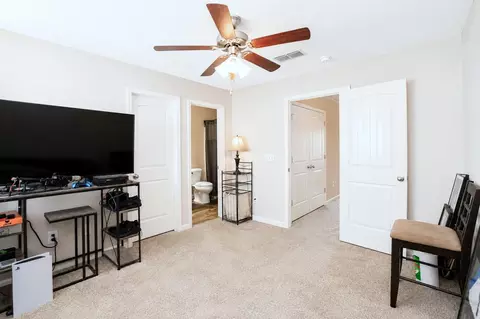 Entry Way - 820 Staten Dr, Murfreesboro, TN 37128 photo 3 of 3
