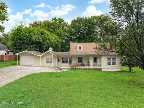 Exterior - 679 N Wright Rd, Alcoa, TN 37701 photo 1 of 11