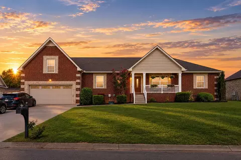 104 Clarice Ct, White House, TN 37188