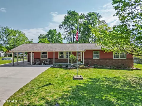 752 Cessna Rd, Knoxville, TN 37919