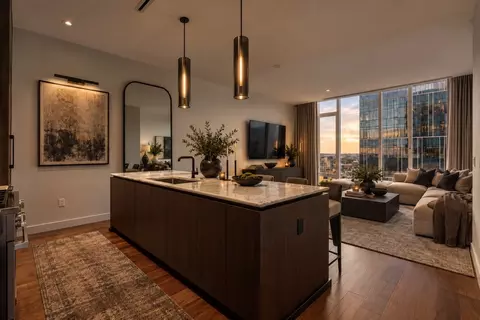 160 2nd Ave S #1504, Nashville, TN 37201