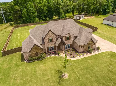 5996 Center Hill Rd, Olive Branch, MS 38654