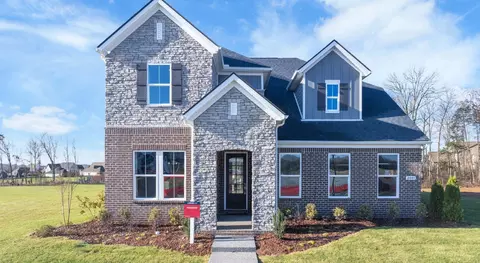 409 Baronswood Dr, Nolensville, TN 37135