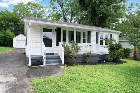 806 Willow St NW, Cleveland, TN 37311